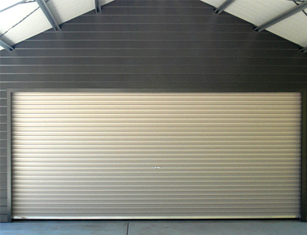 NovaTaur commercial roller door