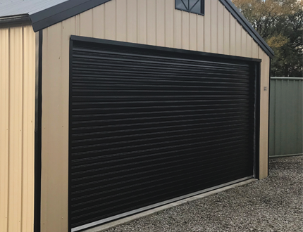 Windstrong roller door