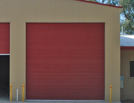 Red commando series roller door